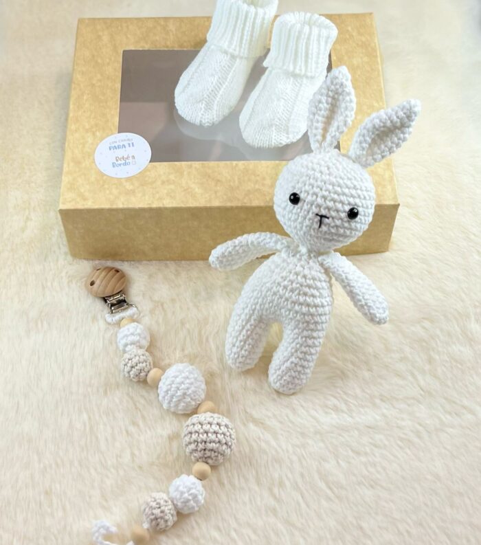 Caja Amigurumi Conejo Blanco