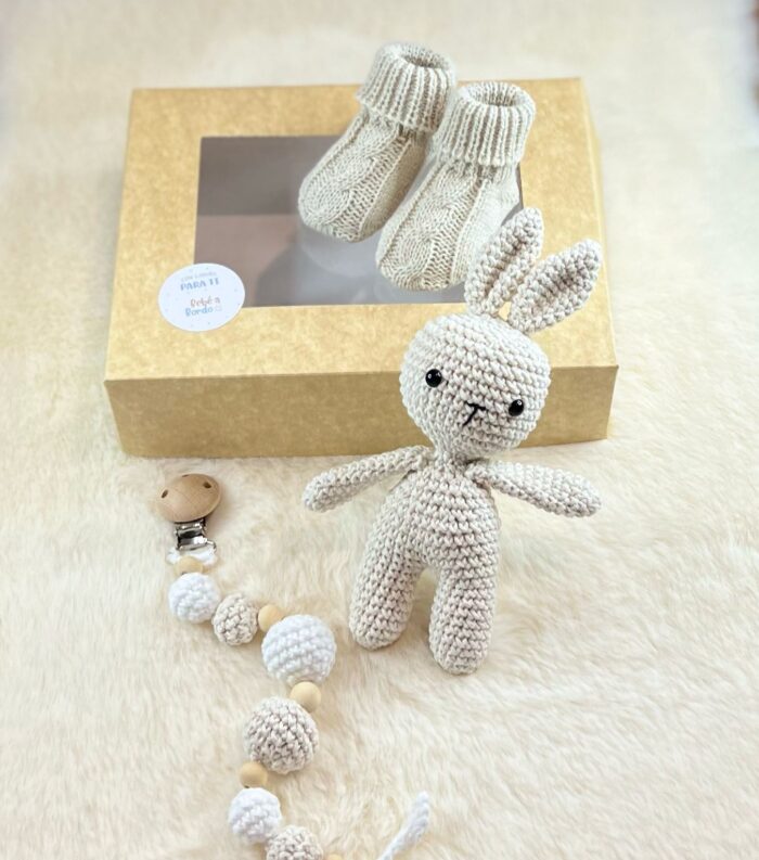 Caja Amigurumi Conejo Crudo