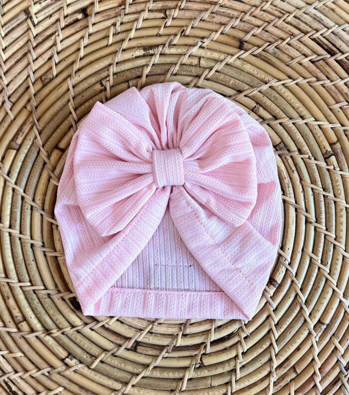 Gorro Beba Con Moña Color Rosa
